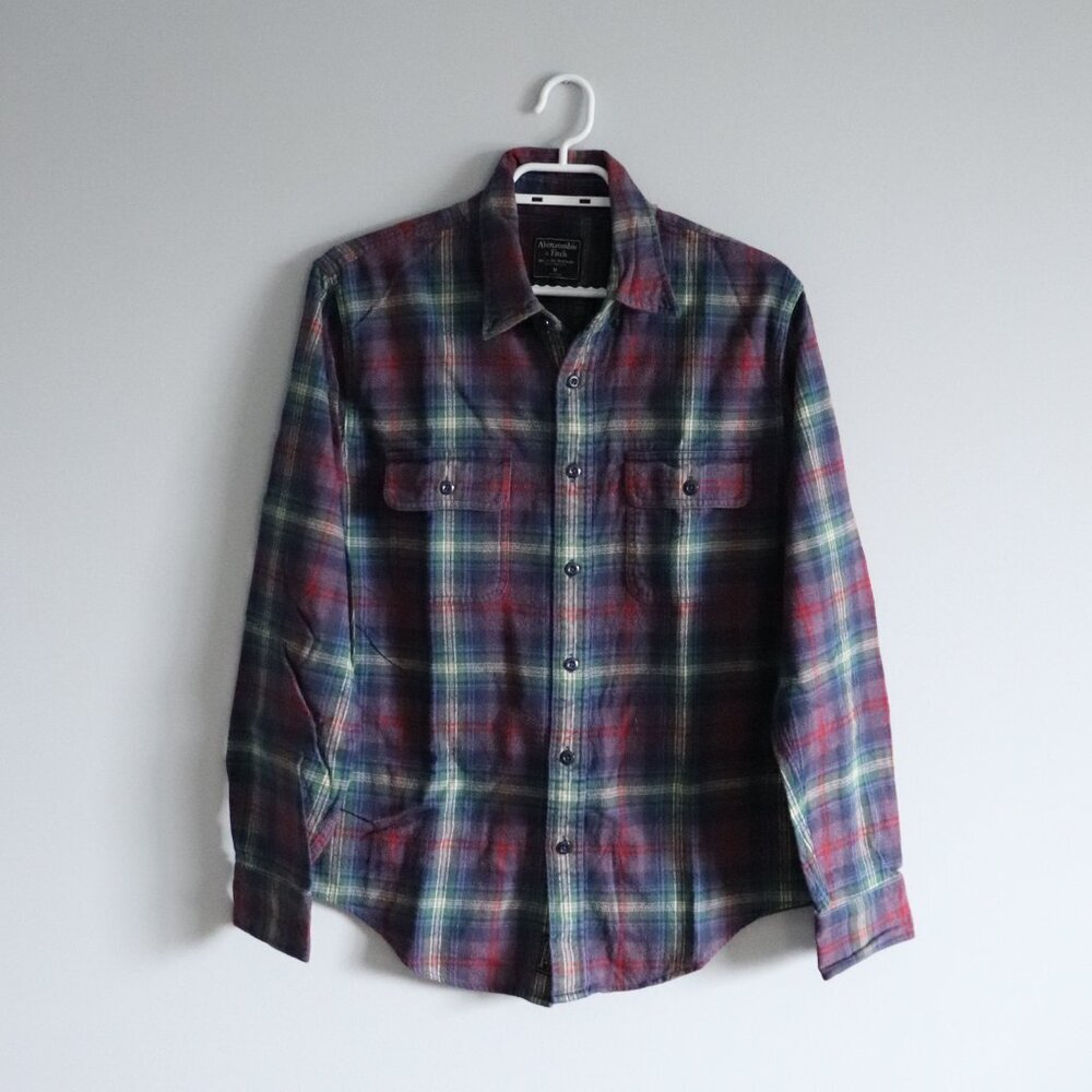 Abercrombie‎ & Fitch Women's Sz M Plaid Flannel Buttoned Collar T-Shirt Top